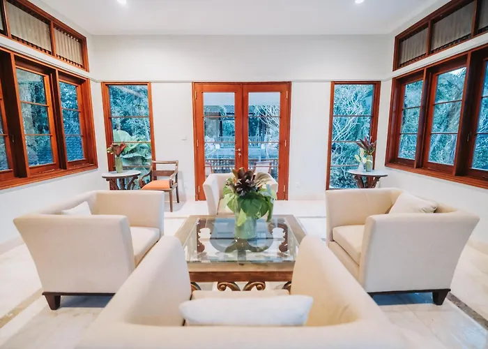 Bumi Kinar Heritage 5* Ubud (Bali)